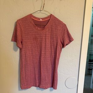 lululemon athletica Short Sleeve Tee